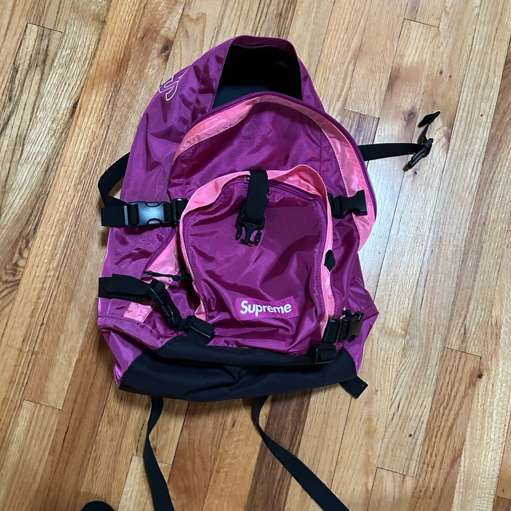 Supreme back pack